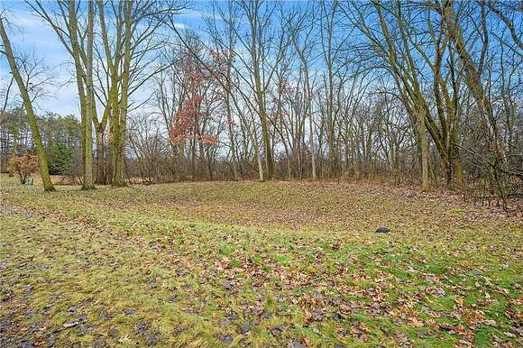 0.972 Acres of Residential Land for Sale in Mahtomedi, Minnesota