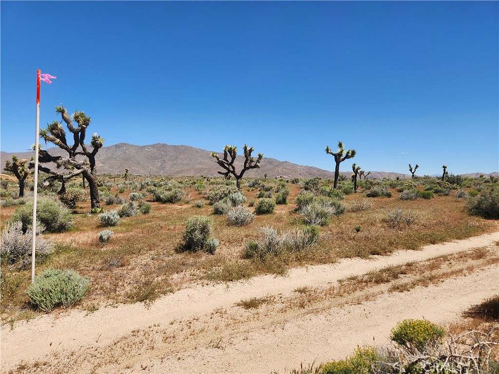 5 Acres of Residential Land for Sale in Apple Valley, California