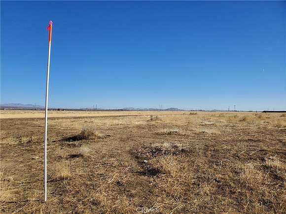 2.5 Acres of Residential Land for Sale in Lancaster, California