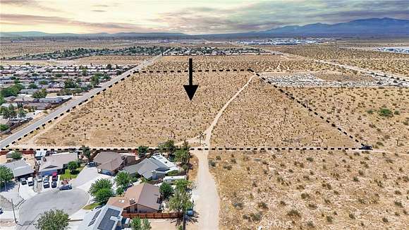 20 Acres of Land for Sale in Adelanto, California