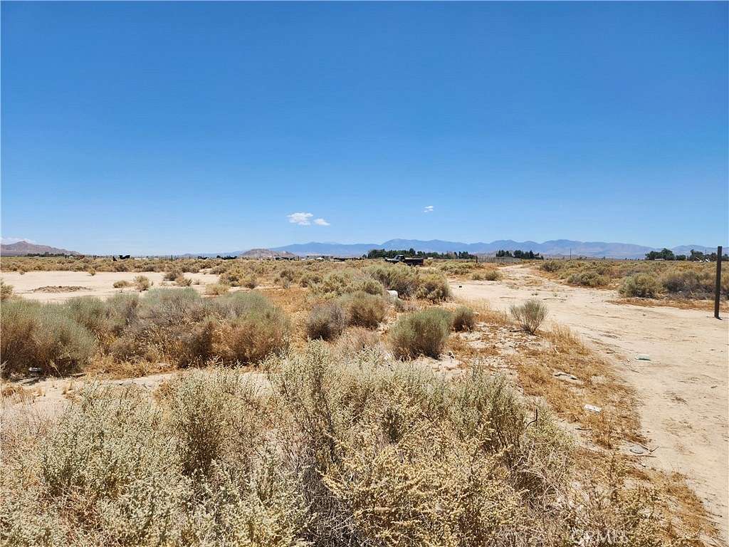 2.493 Acres of Residential Land for Sale in Lancaster, California