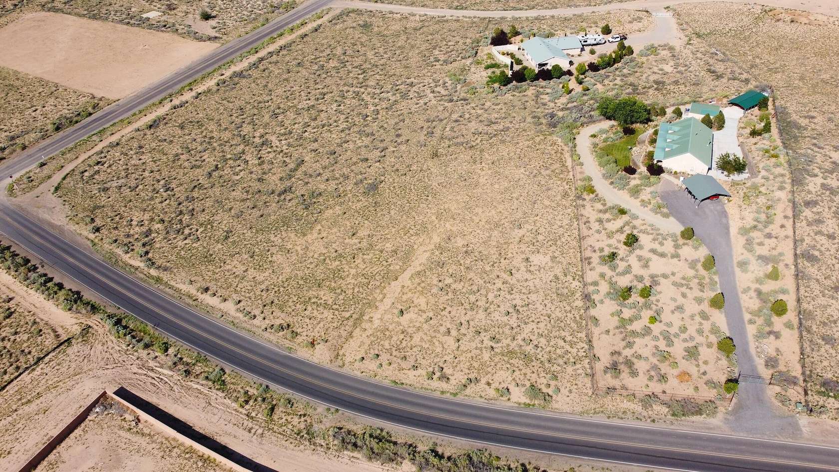 1.25 Acres of Residential Land for Sale in Los Lunas, New Mexico