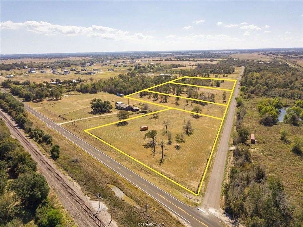 3 Acres of Residential Land for Sale in Iola, Texas