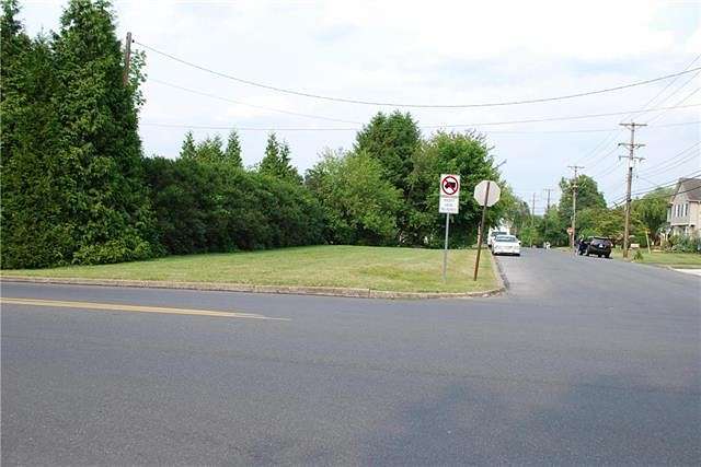 0.098 Acres of Residential Land for Sale in Palmer Township, Pennsylvania