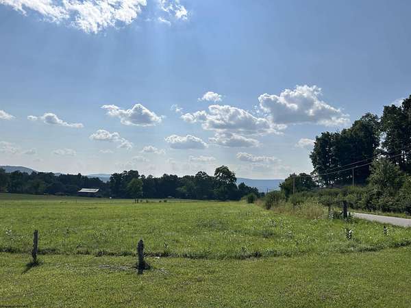 15 Acres of Recreational & Residential Land for Sale in Dryfork, West Virginia