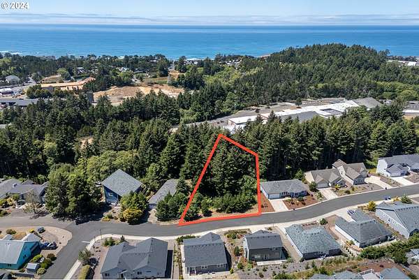 0.48 Acres of Residential Land for Sale in Lincoln City, Oregon