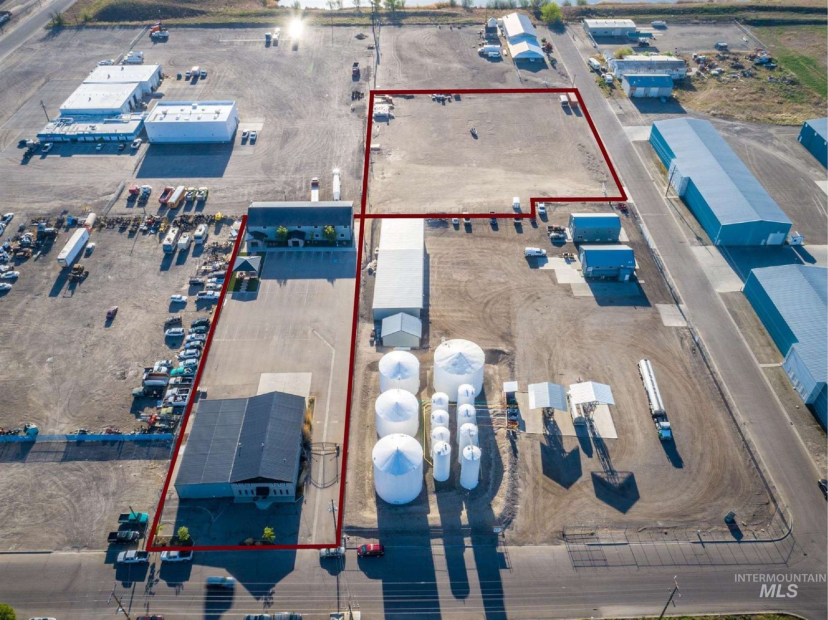 3 Acres of Improved Residential Land for Sale in Ontario, Oregon