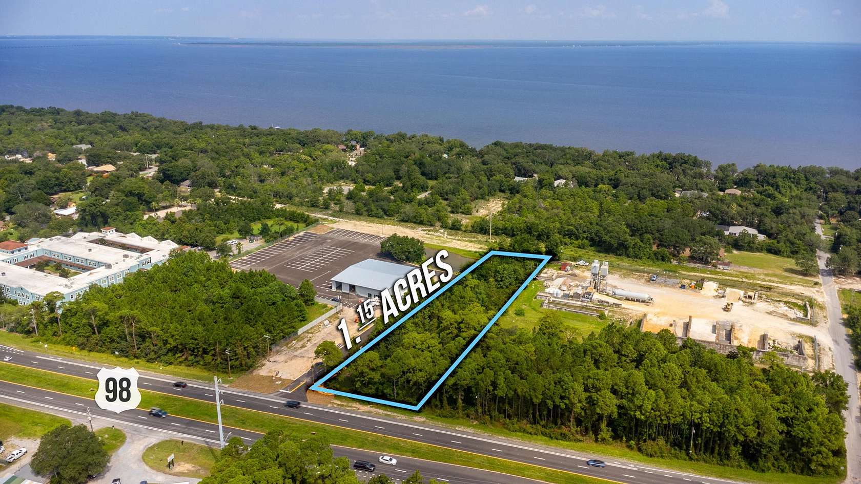 1.15 Acres of Commercial Land for Sale in Gulf Breeze, Florida