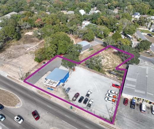 0.9 Acres of Mixed-Use Land for Sale in Fort Walton Beach, Florida