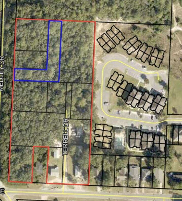 4.41 Acres of Mixed-Use Land for Sale in Crestview, Florida