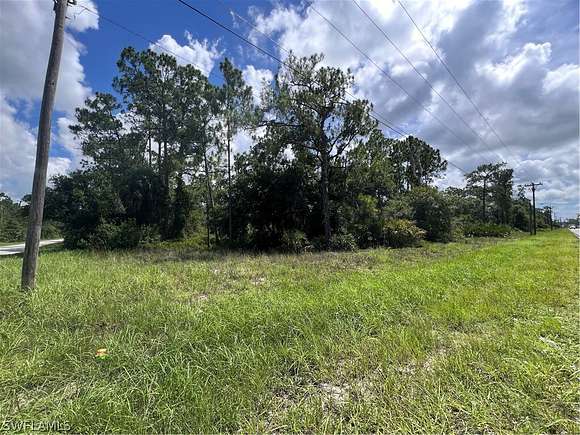 0.25 Acres of Residential Land for Sale in Lehigh Acres, Florida