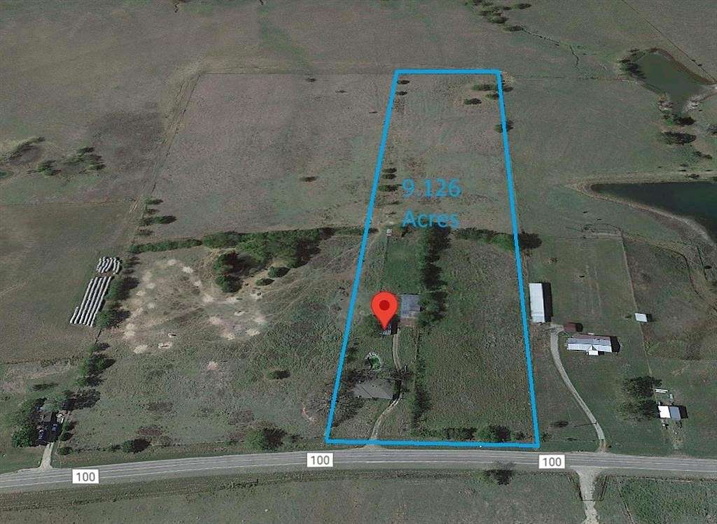 9.126 Acres of Land with Home for Sale in Honey Grove, Texas