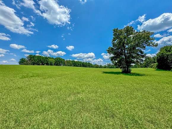 22.56 Acres of Land for Sale in Centerville, Texas