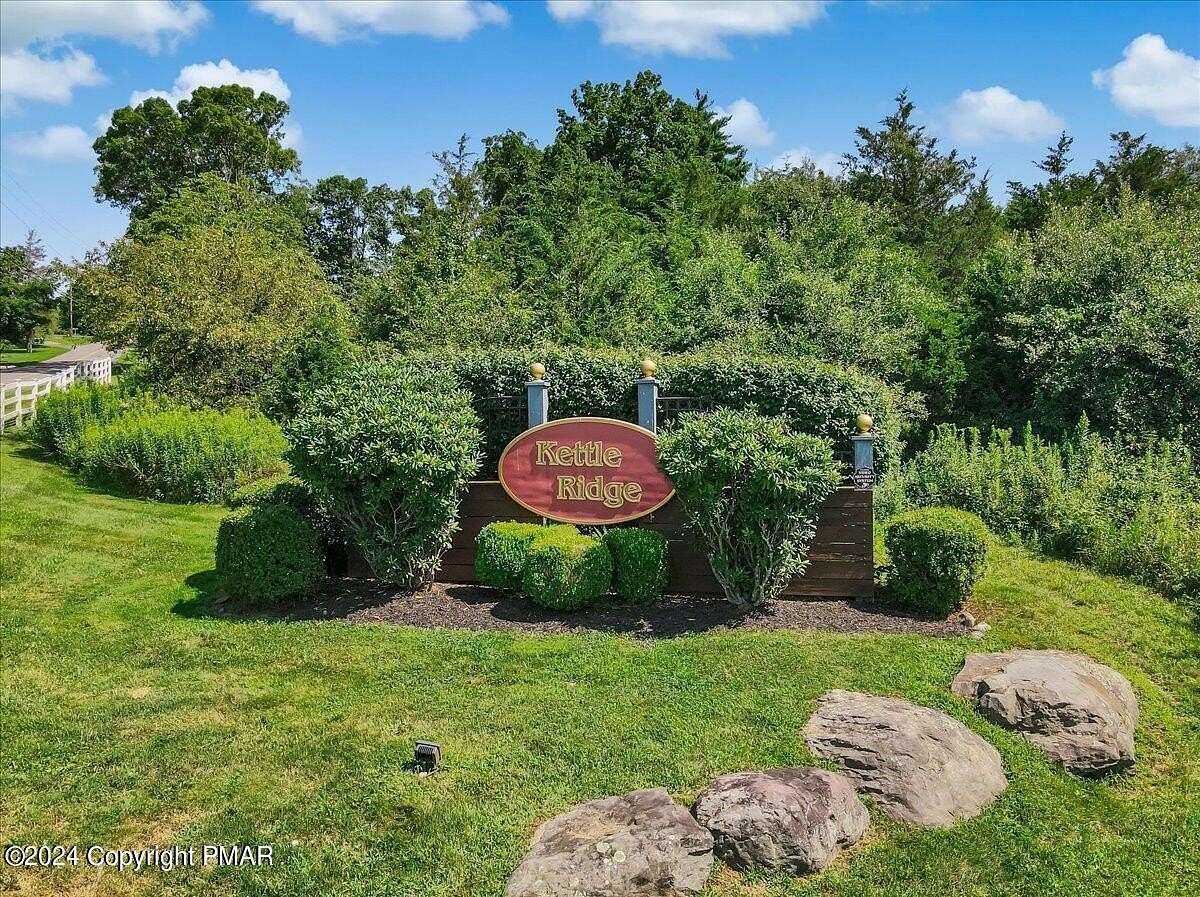 2.4 Acres of Residential Land for Sale in Stroudsburg, Pennsylvania