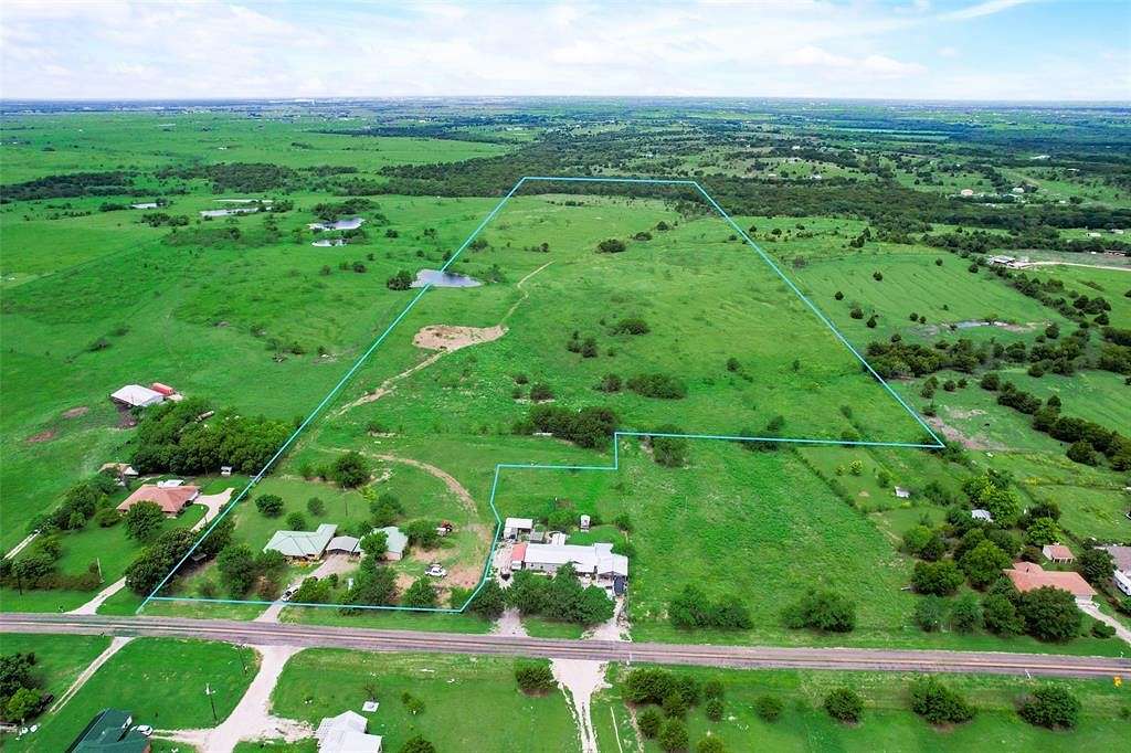 63.999 Acres of Land with Home for Sale in Ennis, Texas