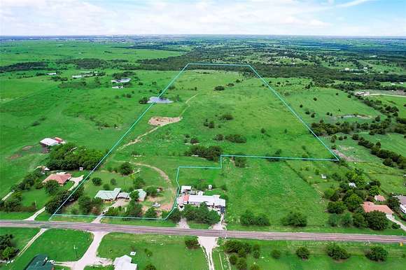 63.999 Acres of Land with Home for Sale in Ennis, Texas