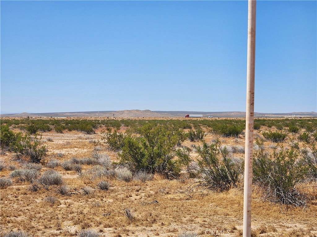 10 Acres of Recreational Land for Sale in Hinkley, California