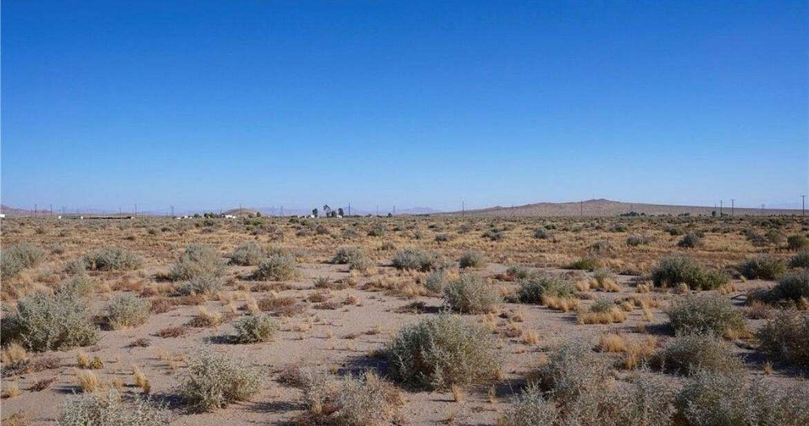 20 Acres of Land for Sale in Boron, California