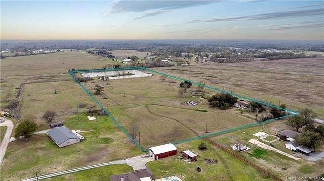 16.206 Acres of Land with Home for Sale in Sulphur, Louisiana