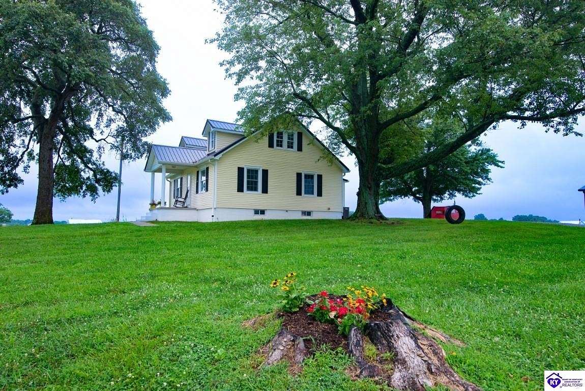 5.71 Acres of Residential Land with Home for Sale in Elizabethtown, Kentucky