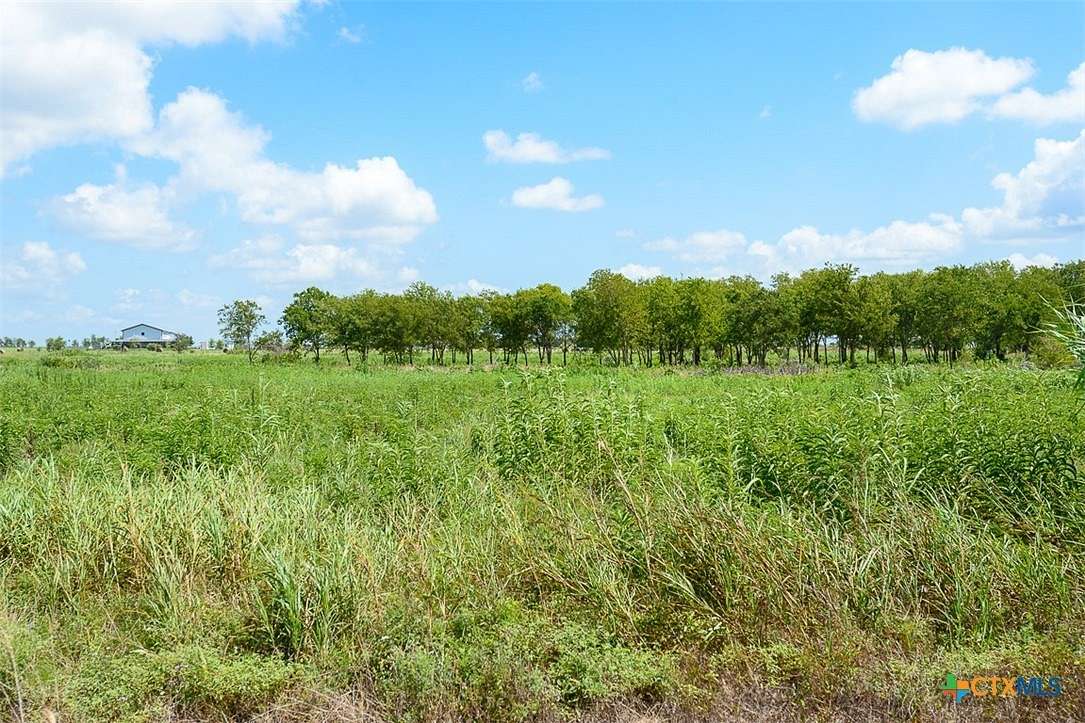 9.632 Acres of Land for Sale in Troy, Texas