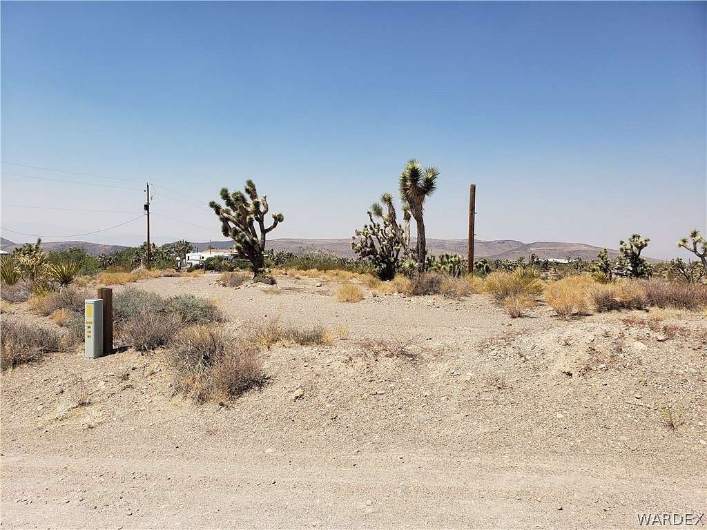 1.02 Acres of Residential Land for Sale in White Hills, Arizona