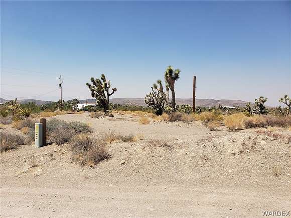 1.02 Acres of Residential Land for Sale in White Hills, Arizona