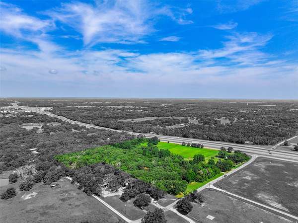 18.4 Acres of Mixed-Use Land for Sale in Campbell, Texas