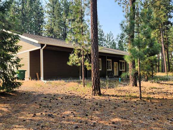 3.62 Acres of Residential Land with Home for Sale in Kettle Falls, Washington