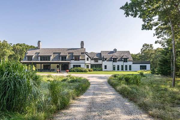 10 Acres of Land with Home for Sale in East Hampton, New York