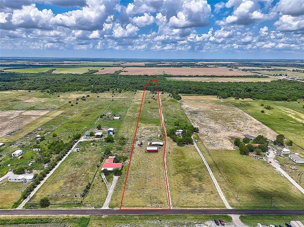 7.578 Acres of Residential Land for Sale in Greenville, Texas