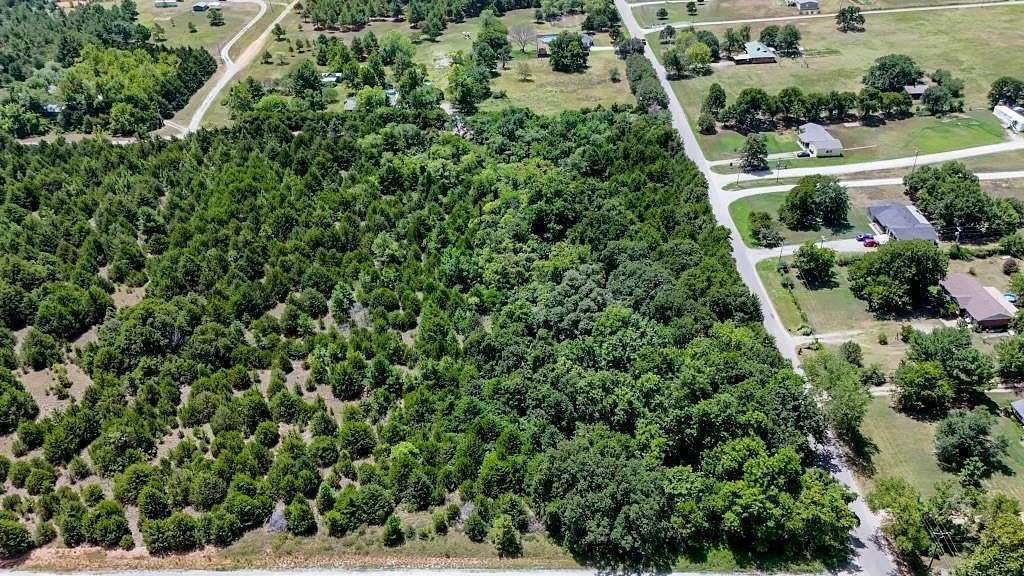 5 Acres of Residential Land for Sale in Shawnee, Oklahoma