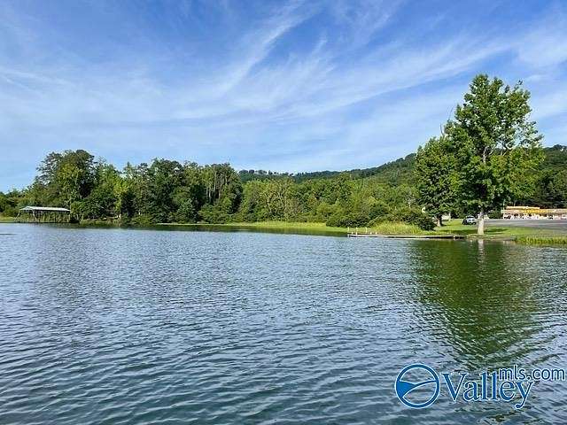 6 Acres of Residential Land for Sale in Scottsboro, Alabama