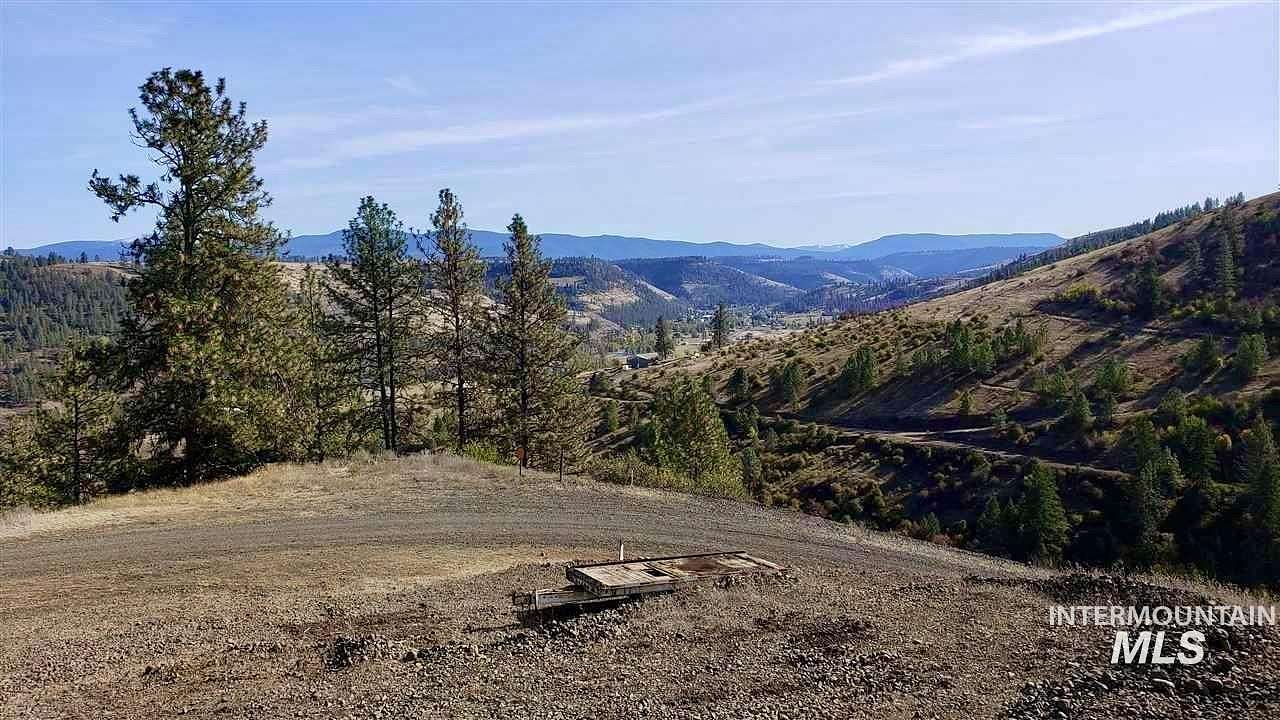 16.134 Acres of Land for Sale in Kooskia, Idaho