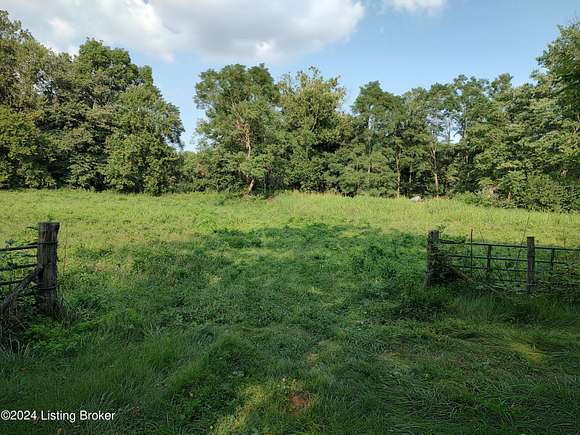 5 Acres of Residential Land for Sale in Milton, Kentucky