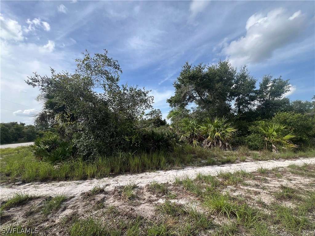 0.354 Acres of Residential Land for Sale in Alva, Florida