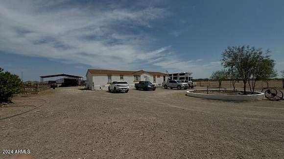 5 Acres of Land with Home for Sale in Tonopah, Arizona