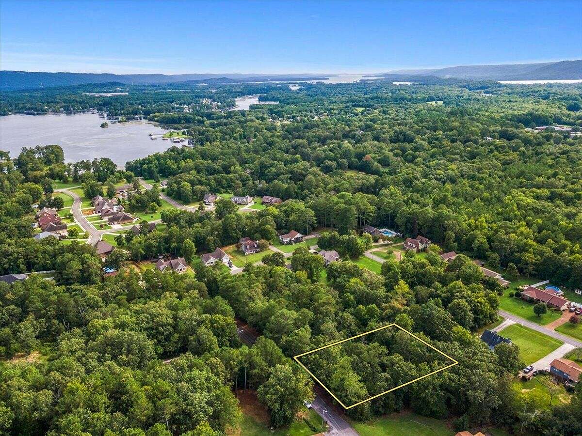 0.52 Acres of Residential Land for Sale in Scottsboro, Alabama