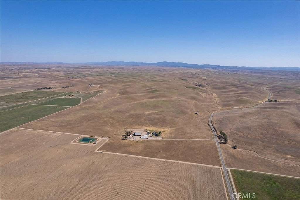 3,055 Acres of Agricultural Land for Sale in Shandon, California