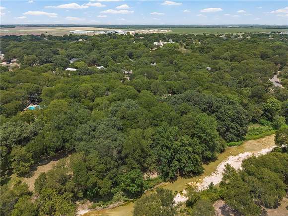 1.379 Acres of Residential Land for Sale in McGregor, Texas