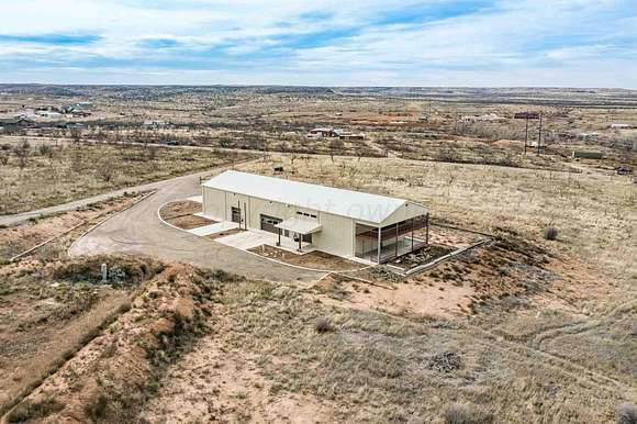 9 Acres of Residential Land with Home for Sale in Amarillo, Texas