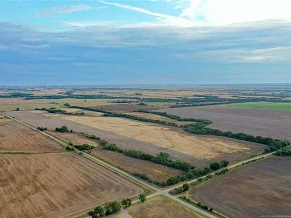 120 Acres of Land for Sale in Red Rock, Oklahoma