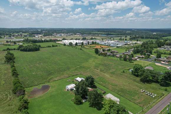 8.54 Acres of Residential Land for Sale in Mountain Grove, Missouri