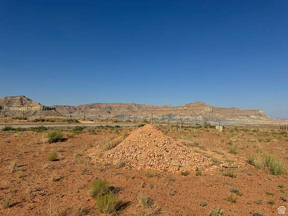 2.8 Acres of Commercial Land for Sale in Big Water, Utah