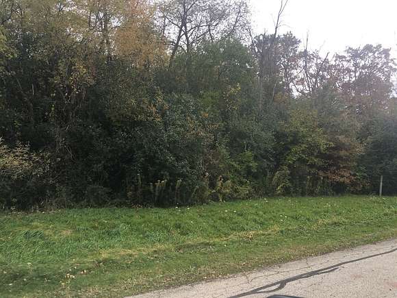 1.039 Acres of Residential Land for Sale in Richmond, Illinois