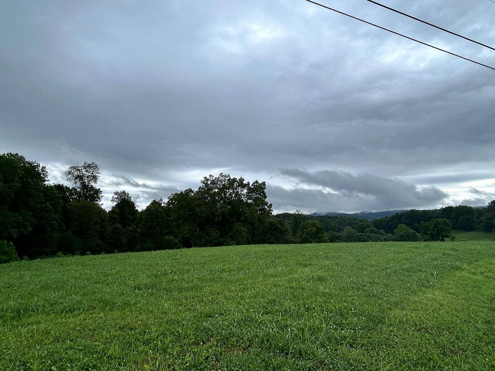 12 Acres of Land for Sale in Somerset, Kentucky