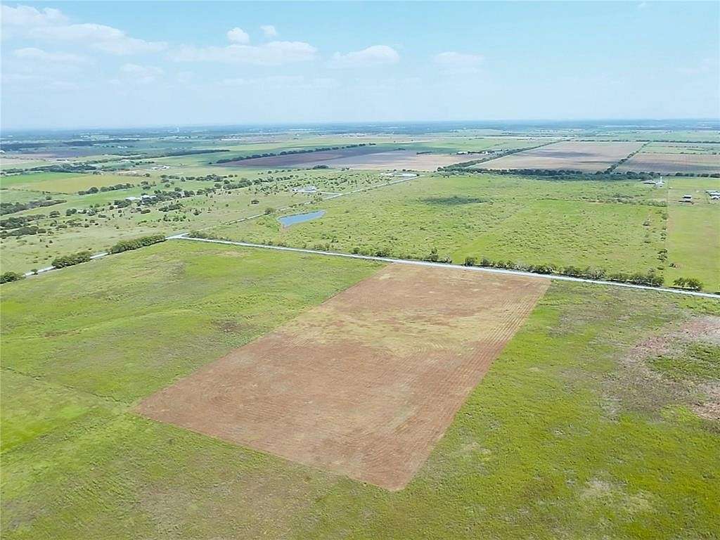 10.01 Acres of Land for Sale in Blum, Texas