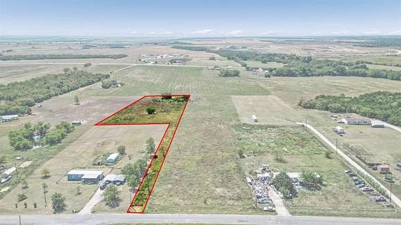 2.502 Acres of Residential Land for Sale in Whitesboro, Texas