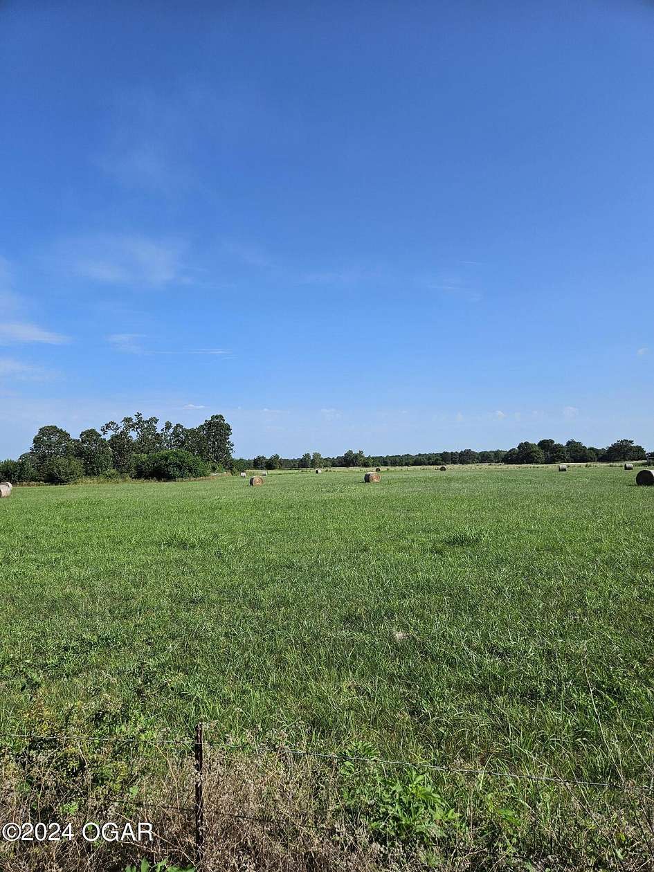 10 Acres of Land for Sale in Monett, Missouri