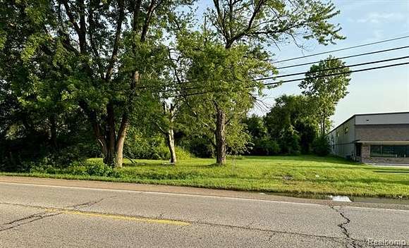 1 Acre of Commercial Land for Sale in Clinton Charter Township, Michigan